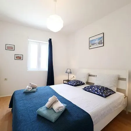 Apartment Apartman Bluemarin *